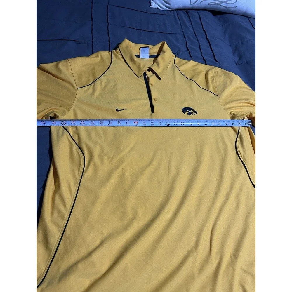 Nike Dri-FIT Iowa Hawkeyes Moisture-Wicking Polo Short Sleeve Yellow XXL